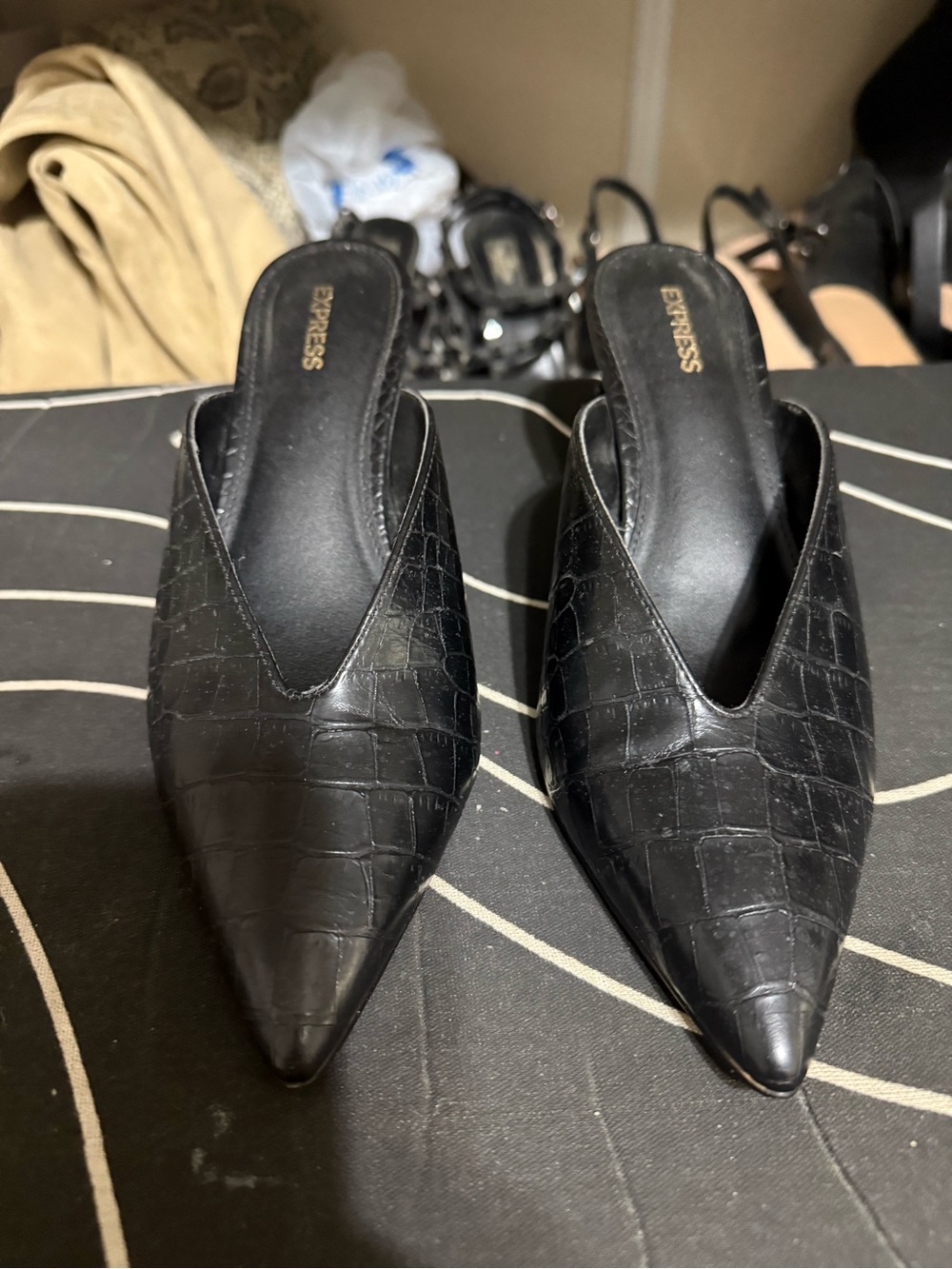Express Black Croc-Embossed Pointed Slip-On Mules